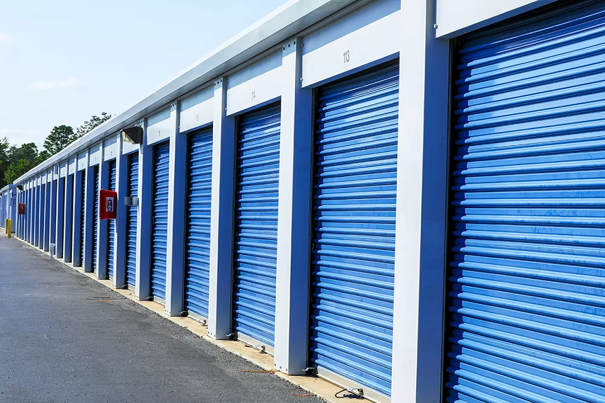 RV storage in Diamond Valley